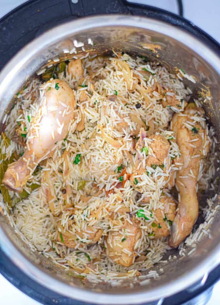 Instant pot biryani with chicken and rice.
